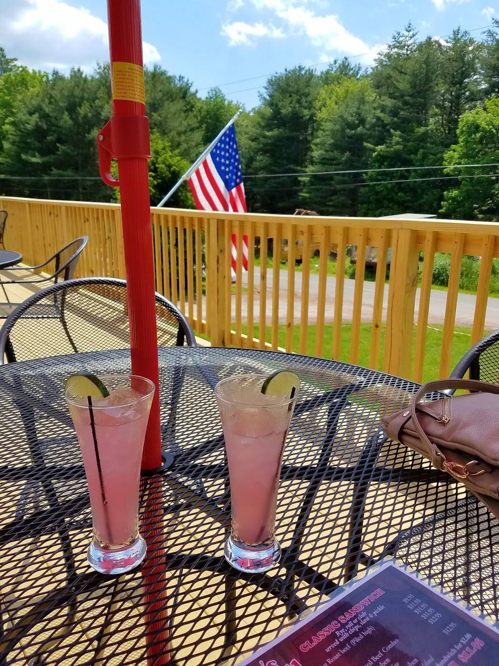 Annies Ruff Cut | restaurant | 90 Forman Rd, Cochecton, NY 12726, USA | 8459325100 OR +1 845-932-5100