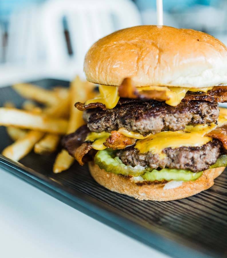 Locals West Ashley | restaurant | 1680 Old Towne Rd, Charleston, SC 29407, USA | 8437633908 OR +1 843-763-3908