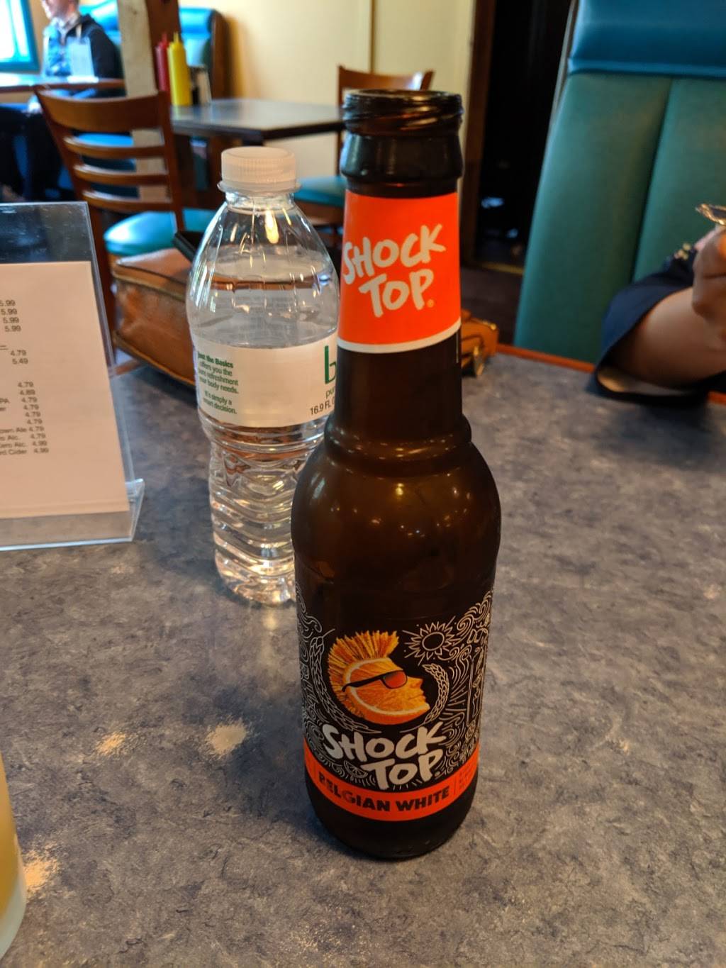 Lucky Buck Cafe | restaurant | 7647 CA-120, Groveland, CA 95321, USA | 2099625181 OR +1 209-962-5181