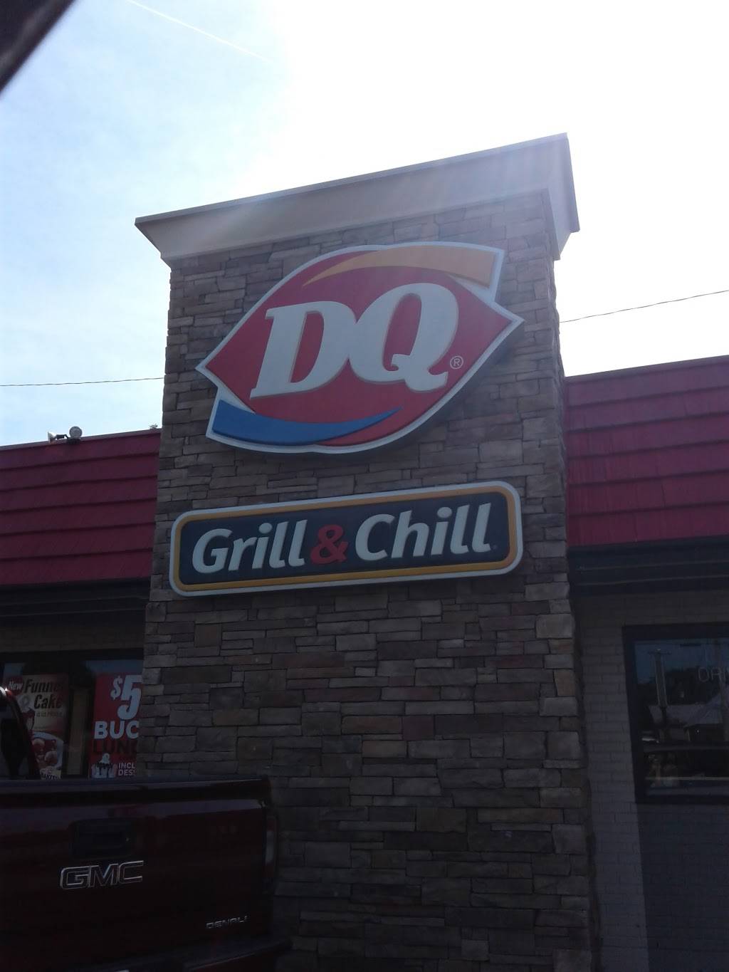 Dairy Queen Grill & Chill | restaurant | 211 S Main St, Goodlettsville, TN 37072, USA | 6158593009 OR +1 615-859-3009