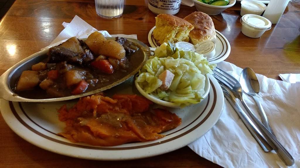 Famous Amos Restaurant | restaurant | 8265 Normandy Blvd, Jacksonville, FL 32221, USA | 9047862244 OR +1 904-786-2244