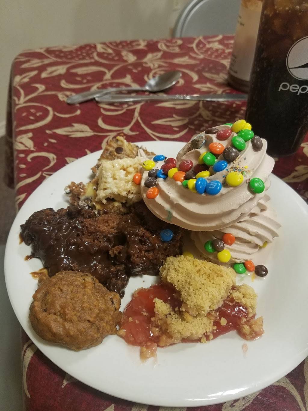 Yoders Kitchen | restaurant | 1195 E Columbia St, Arthur, IL 61911, USA | 2175432714 OR +1 217-543-2714