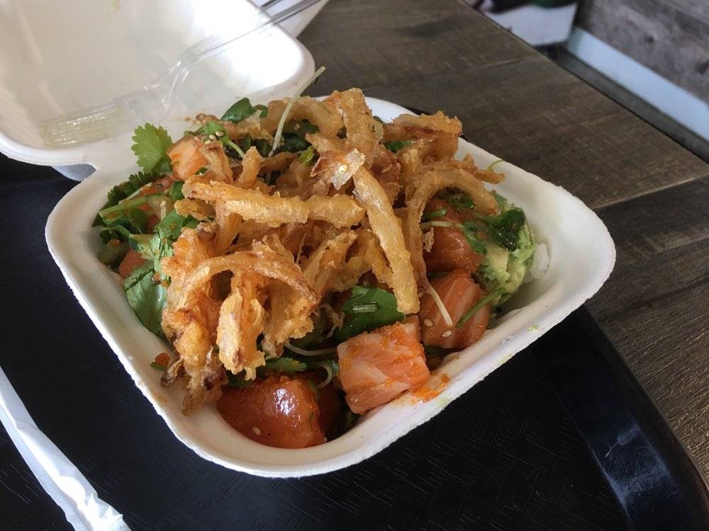 Point Break Poke and Grill | restaurant | 7217 Melrose Ave, Los Angeles, CA 90046, USA | 3237465777 OR +1 323-746-5777