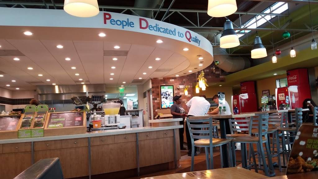 PDQ Restaurant | restaurant | 2207 S Dale Mabry Hwy, Tampa, FL 33629, USA | 8132547373 OR +1 813-254-7373