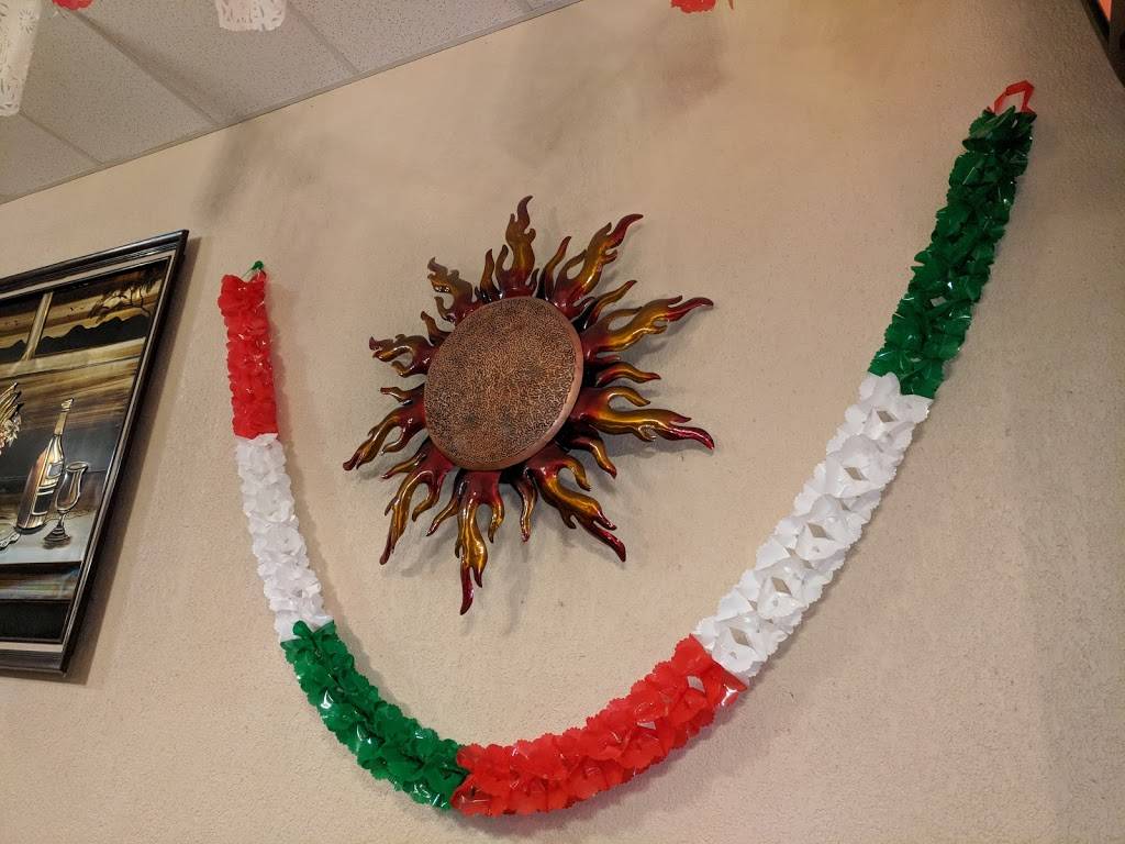 Casa Fiesta | restaurant | 3417 Lowery Pkwy Ste 103, Fultondale, AL 35068, USA | 2058490062 OR +1 205-849-0062