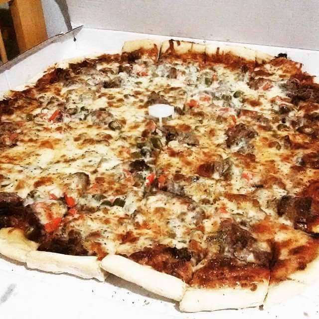 Damenzos Pizza | restaurant | 7300 Roosevelt Rd, Forest Park, IL 60130, USA | 7087715705 OR +1 708-771-5705