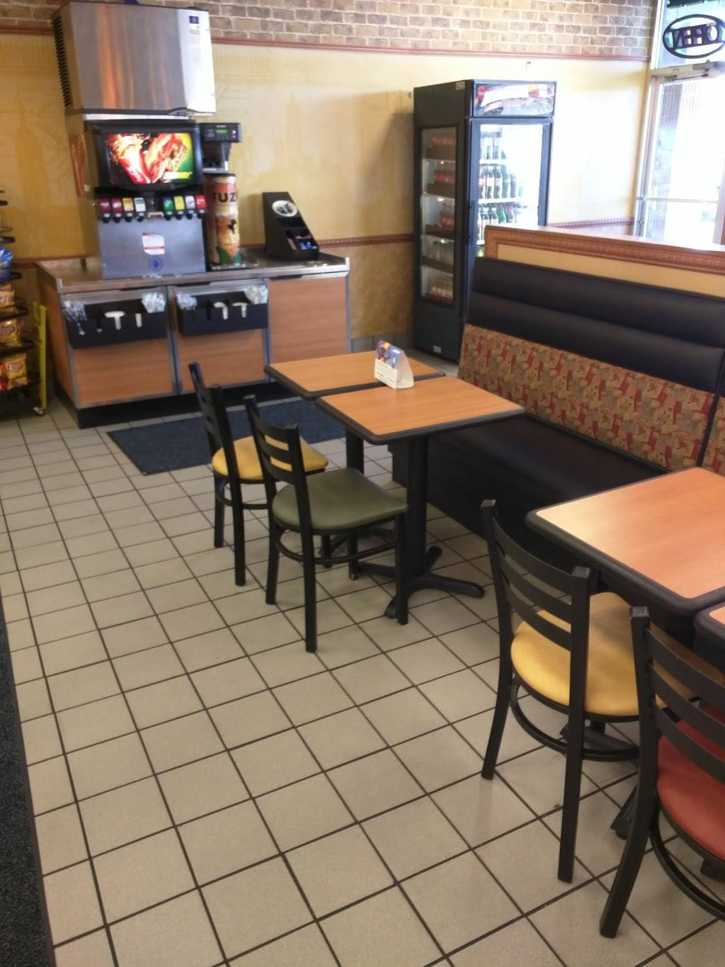 Subway | restaurant | 4608 & 4610 Talmadge Rd, Toledo, OH 43623, USA | 4194729022 OR +1 419-472-9022