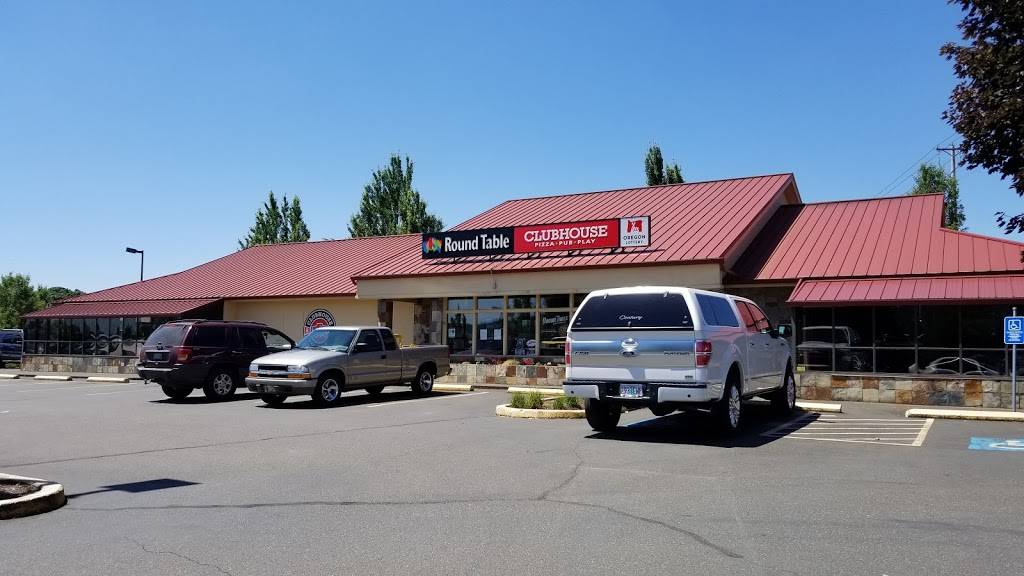 Round Table Clubhouse | meal delivery | 2512 Portland Rd, Newberg, OR 97132, USA | 9712818900 OR +1 971-281-8900