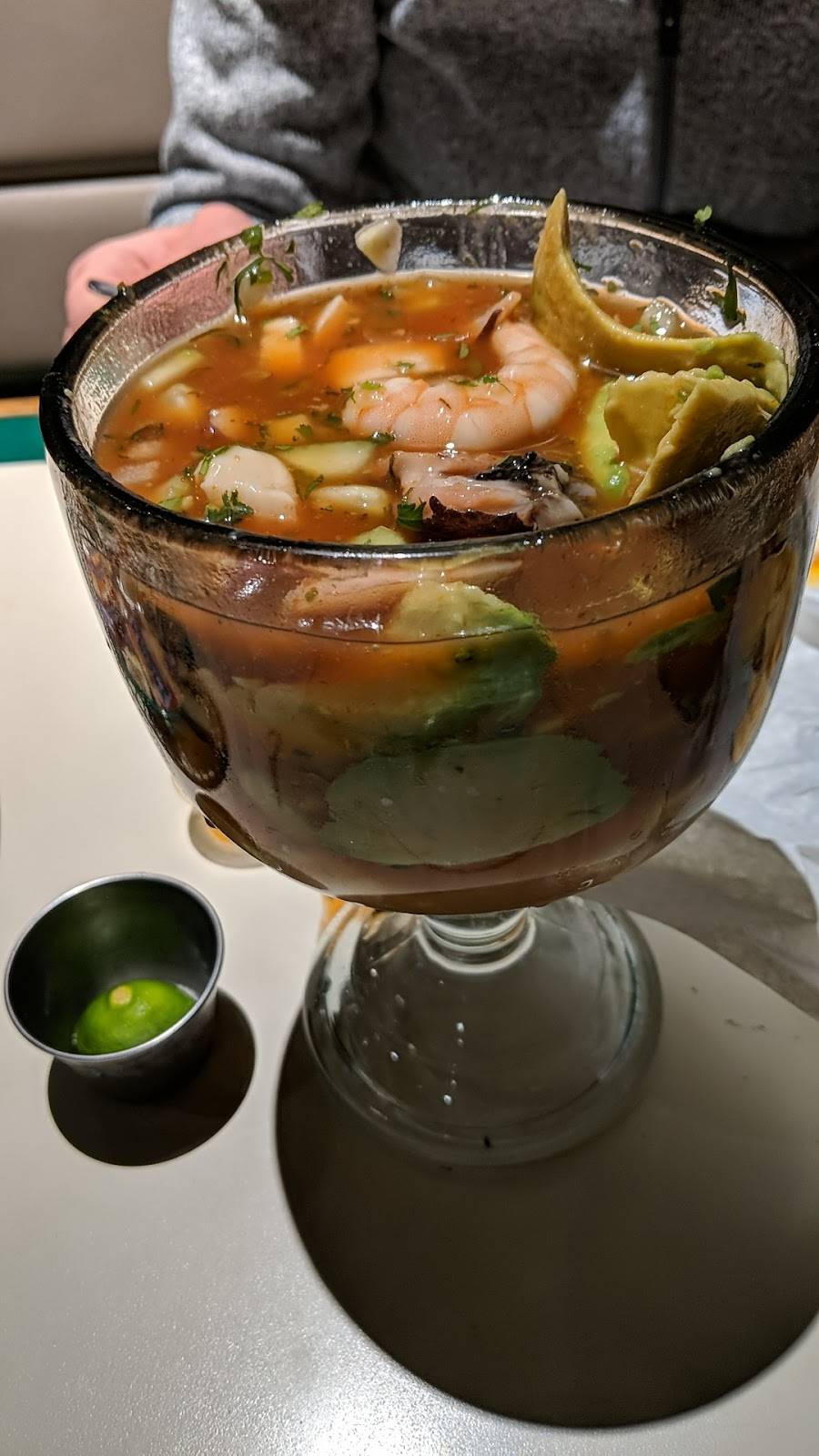 Lalo’s fast food | restaurant | 2611 E Thompson Blvd STE 101, Ventura, CA 93003, USA | 8056678423 OR +1 805-667-8423