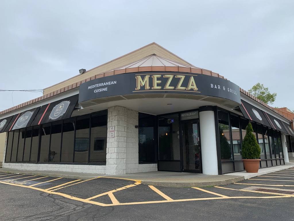 Mezza Bar & Grill | restaurant | 200 Boston Post Rd, Orange, CT 06477, USA | 2035539333 OR +1 203-553-9333