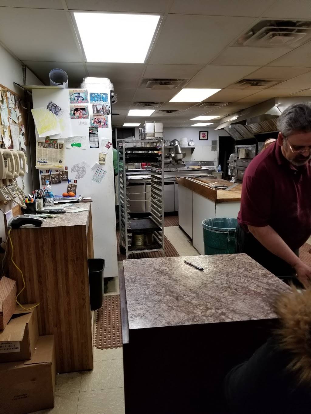 Papa Bellas Pizza | restaurant | 425 Mill St, Ortonville, MI 48462, USA | 2486274941 OR +1 248-627-4941