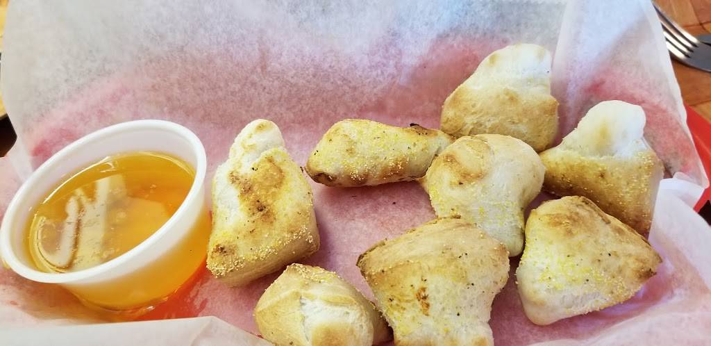 Charlestown Pizza Company | restaurant | 850 Main St, Charlestown, IN 47111, USA | 8122562699 OR +1 812-256-2699