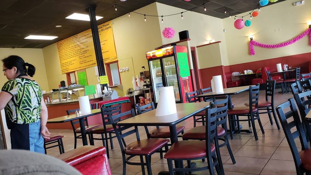 Flying Tacos | restaurant | 23110 Kuykendahl Rd, Tomball, TX 77375, USA | 2817818298 OR +1 281-781-8298