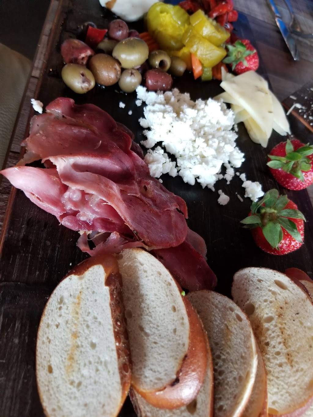 The Community Grill | restaurant | 2525 Main St #400, Frisco, TX 75034, USA | 2144944548 OR +1 214-494-4548