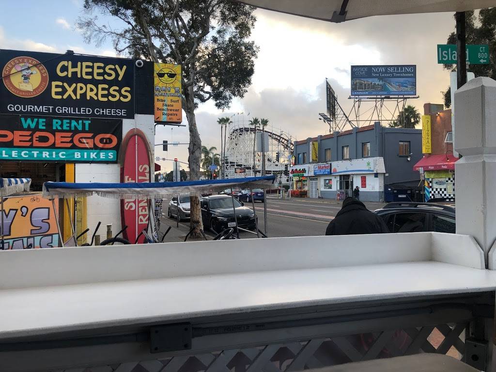 Acapulco Bay Seafood | restaurant | 3231 Mission Blvd, San Diego, CA 92109, USA | 8583526308 OR +1 858-352-6308