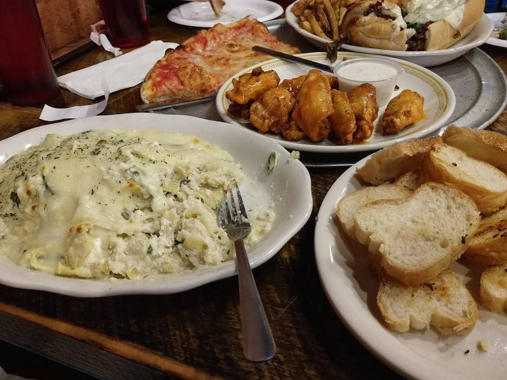 Ramuntos Brick Oven Pizza | restaurant | 67 Main St, North Adams, MA 01247, USA | 4133985152 OR +1 413-398-5152