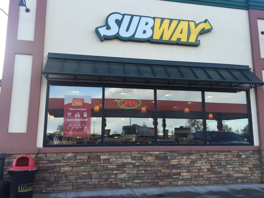 Subway | meal takeaway | 305 Abrahames Rd, Moriarty, NM 87035, USA | 5058324947 OR +1 505-832-4947