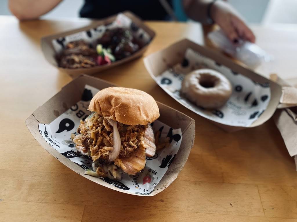 Smoke & Donuts BBQ | restaurant | 609 Irvington Ave, Orlando, FL 32803, USA | 4074761591 OR +1 407-476-1591