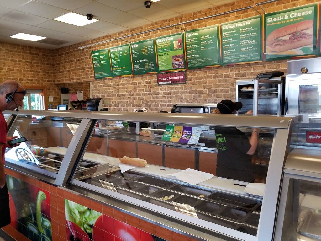 Subway | restaurant | 61210 Co Rd 687, Hartford, MI 49057, USA | 2696213100 OR +1 269-621-3100