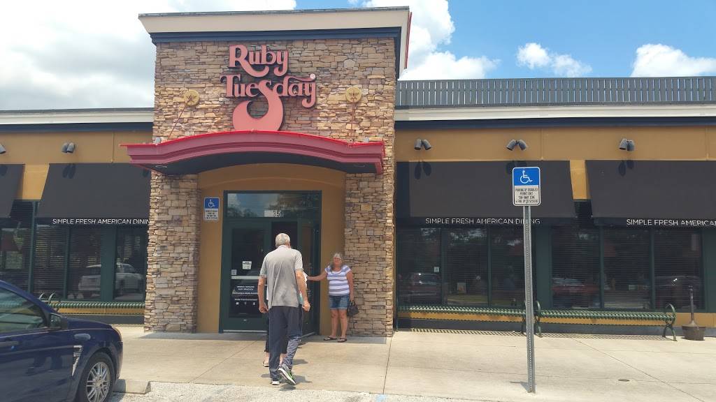 Ruby Tuesday | restaurant | 2235 E Gulf to Lake Hwy, Inverness, FL 34453, USA | 3523441752 OR +1 352-344-1752