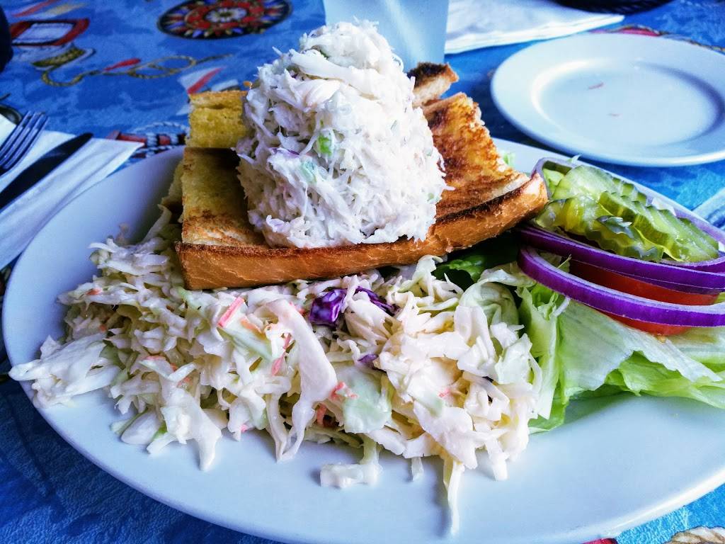 Barbaras Fishtrap | restaurant | 281 Capistrano Rd, Half Moon Bay, CA 94019, USA | 6507287049 OR +1 650-728-7049