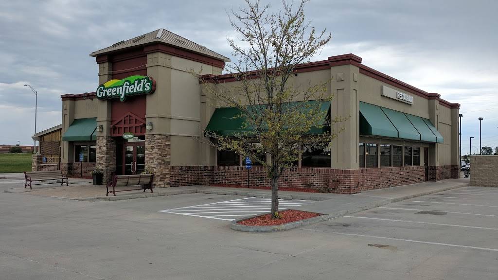 Greenfields | restaurant | 7900 S 87th St, Lincoln, NE 68526, USA | 4024203232 OR +1 402-420-3232