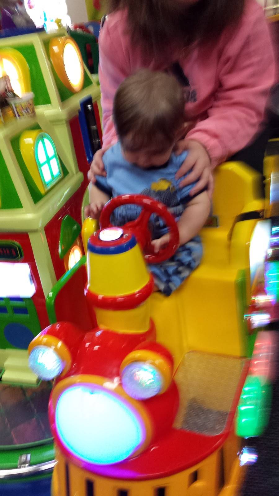 Chuck E. Cheeses | restaurant | 2809 Elida Rd, Lima, OH 45805, USA | 4198798002 OR +1 419-879-8002