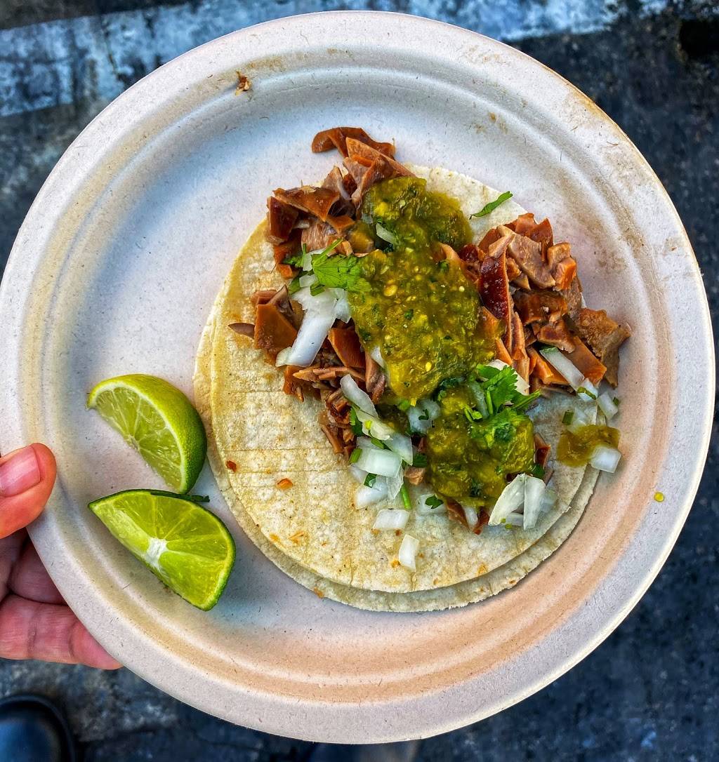 Los cochinitos | restaurant | 4433 Alameda St, Vernon, CA 90058, USA | 8185188309 OR +1 818-518-8309