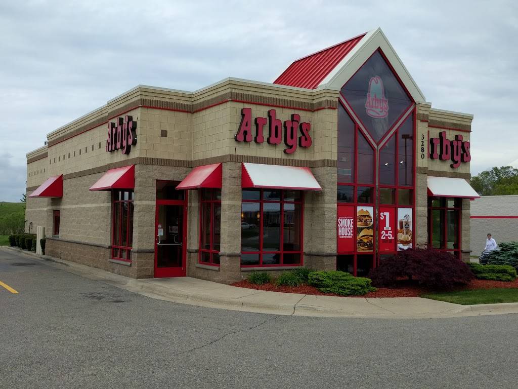 Arbys | restaurant | 3280 E Colby St, Whitehall, MI 49461, USA | 2318931908 OR +1 231-893-1908