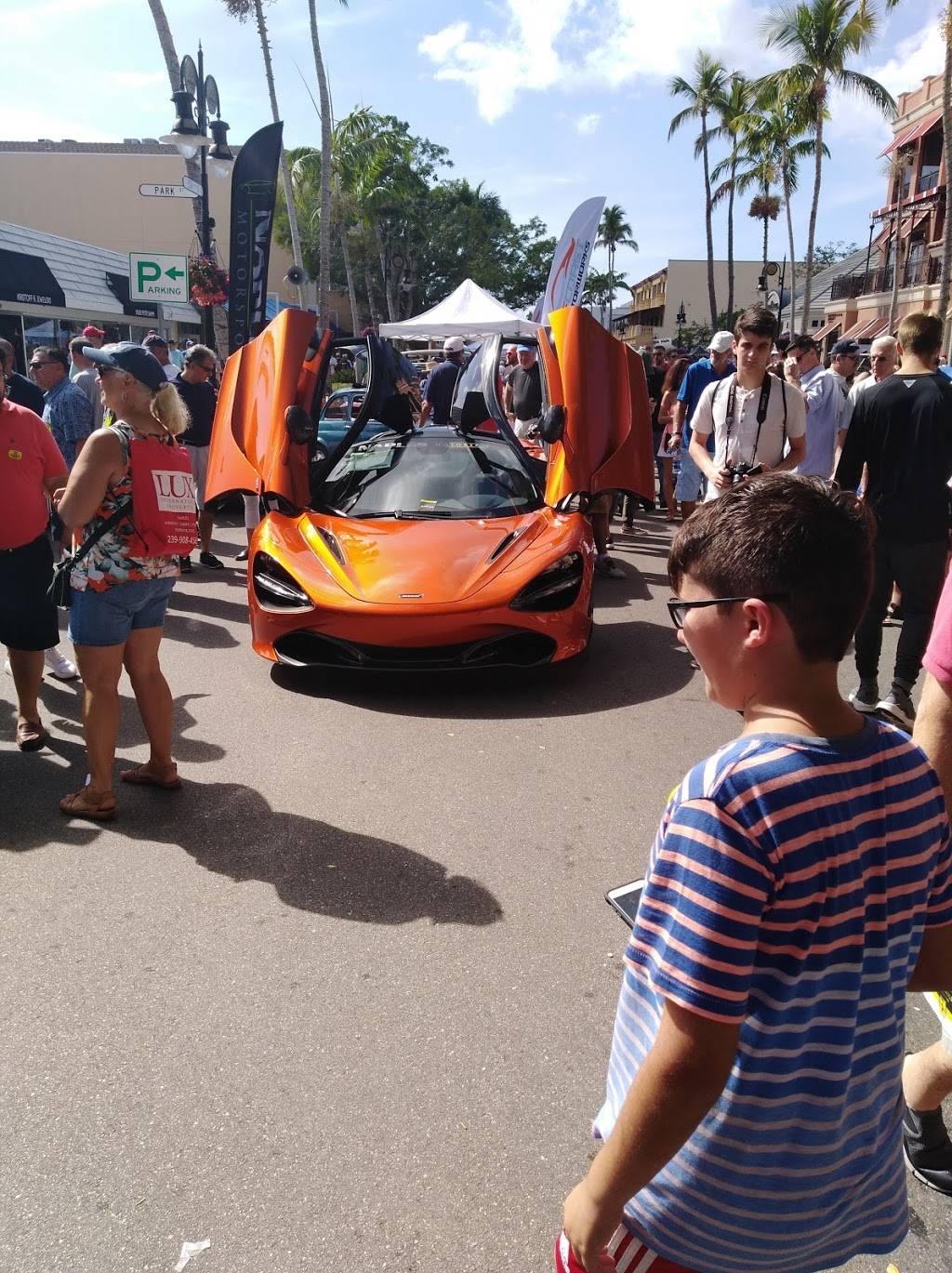 Fifth Ave Downtown | restaurant | 649 5th Ave S, Naples, FL 34102, USA | 2396928436 OR +1 239-692-8436