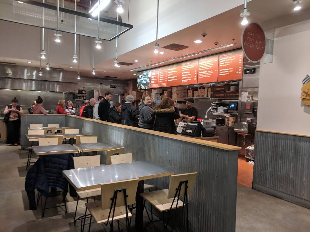 Chipotle Mexican Grill | restaurant | 444 Broadway Unit E, Saugus, MA 01906, USA | 7812310175 OR +1 781-231-0175