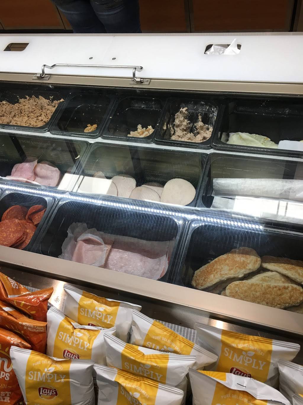 Subway | restaurant | 69060 Vista Chino, Cathedral City, CA 92234, USA | 7603279900 OR +1 760-327-9900