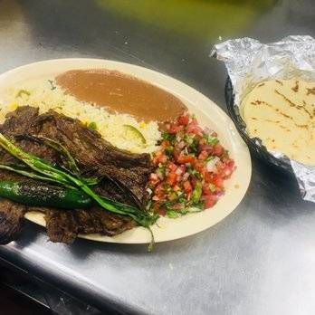 La fiesta #1 | restaurant | 18515 Roscoe Blvd, Northridge, CA 91324, USA | 8189604655 OR +1 818-960-4655