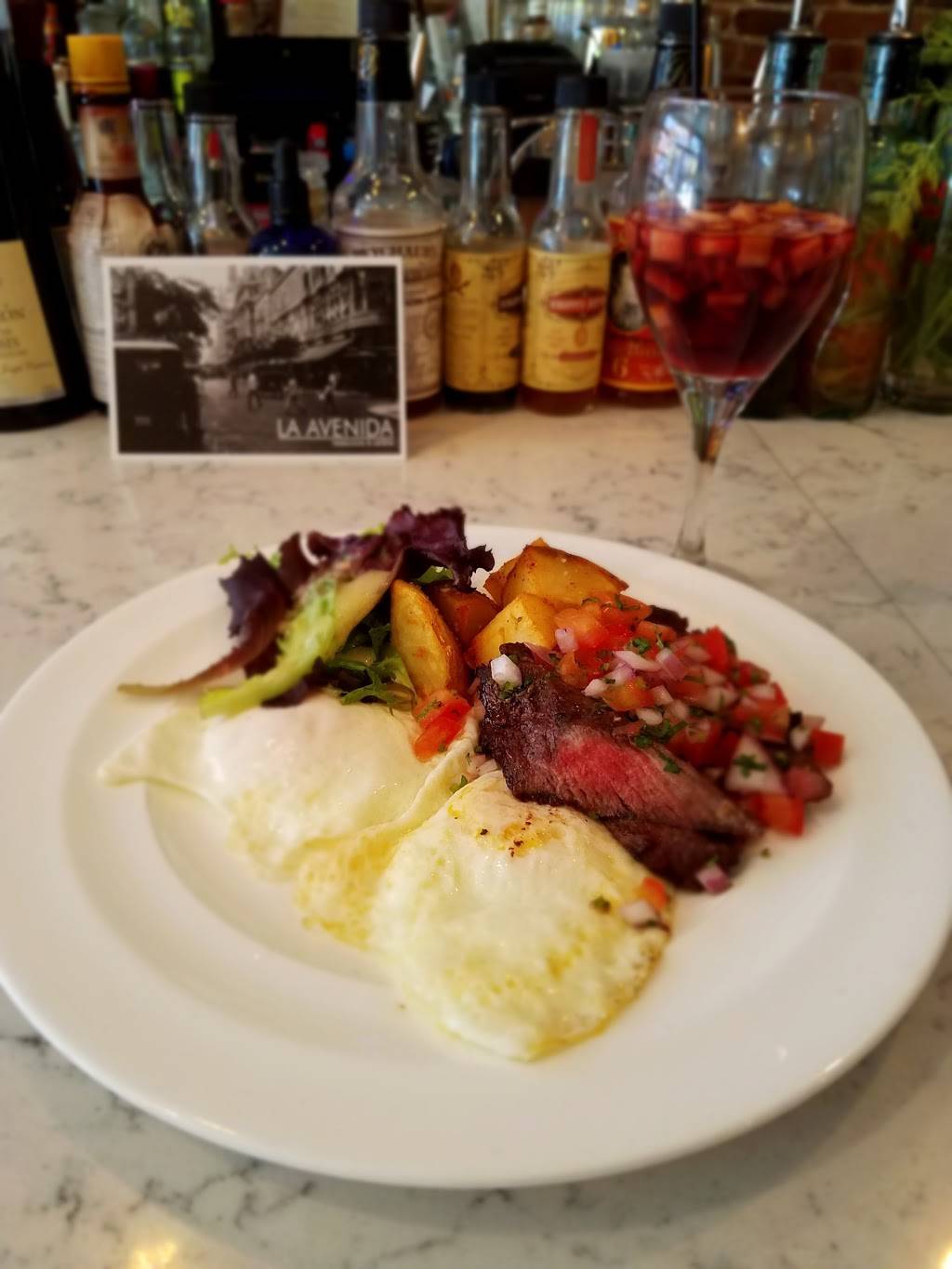 La Avenida | restaurant | 2247 1st Avenue, New York, NY 10029, USA | 2128282247 OR +1 212-828-2247