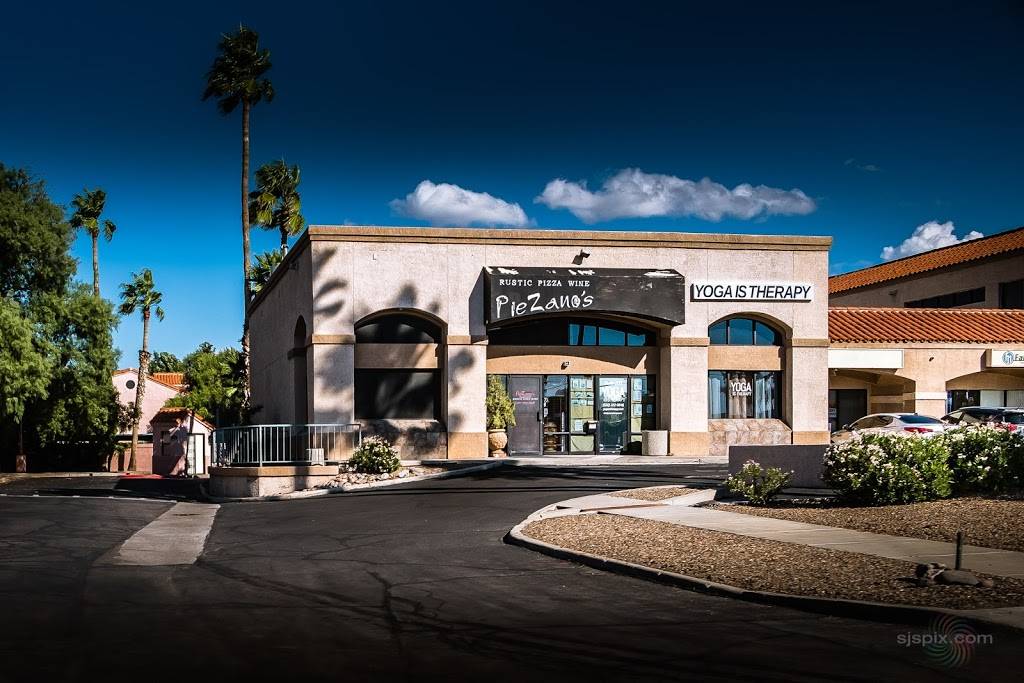 Piezanos | restaurant | 2921 E Fort Lowell Rd, Tucson, AZ 85716, USA | 5203253446 OR +1 520-325-3446