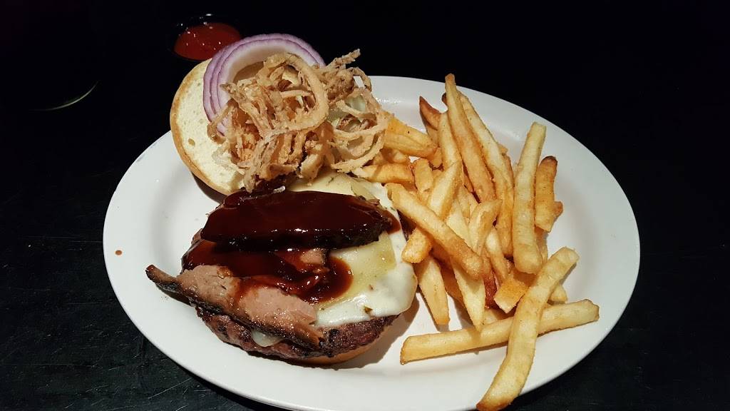 Machine Shed Restaurant Lake Elmo | restaurant | 8515 Hudson Blvd N #8702, Lake Elmo, MN 55042, USA | 6517357436 OR +1 651-735-7436