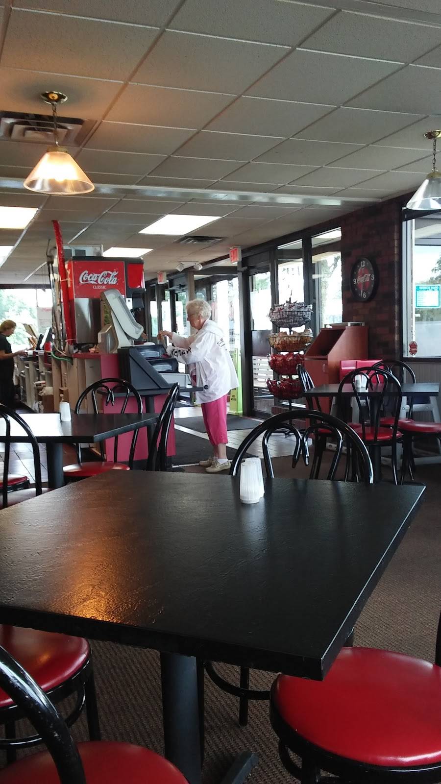 Mancinos Pizza & Grinders | restaurant | 2325 Woodville Rd, Oregon, OH 43616, USA | 4196971799 OR +1 419-697-1799