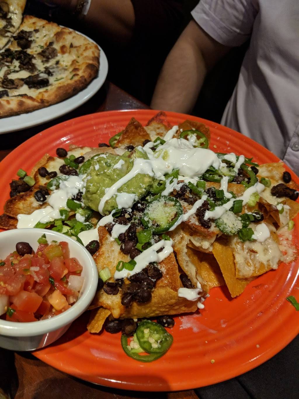 Iron Hill Brewery & Restaurant | restaurant | 60 Greenfield Ave, Ardmore, PA 19003, USA | 6102282280 OR +1 610-228-2280