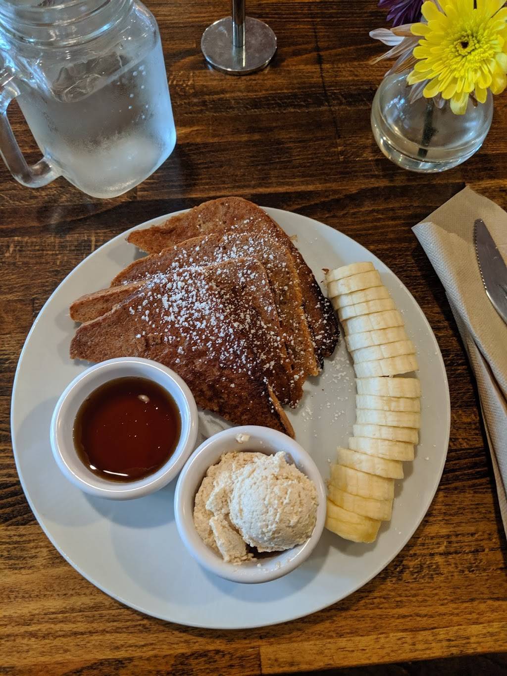 Chaco Canyon Cafe | cafe | 1525 Queen Anne Ave N, Seattle, WA 98109, USA | 2064025173 OR +1 206-402-5173