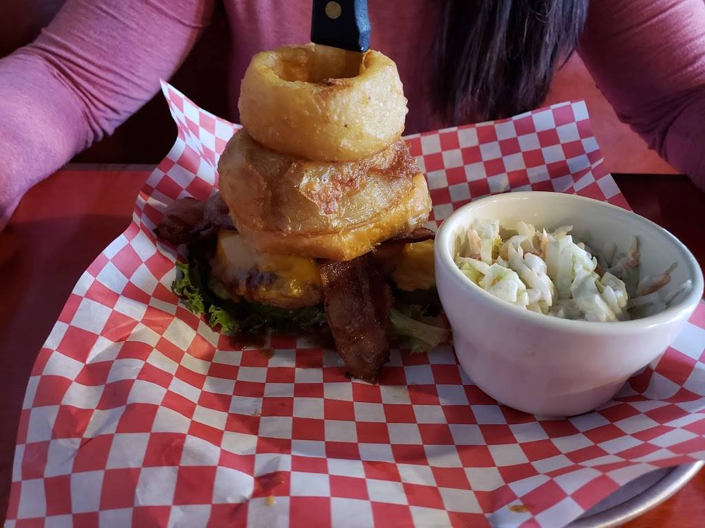 Pierce Road Bar and Grill | restaurant | 2903 Pierce Rd, Saginaw, MI 48604, USA | 9894013590 OR +1 989-401-3590