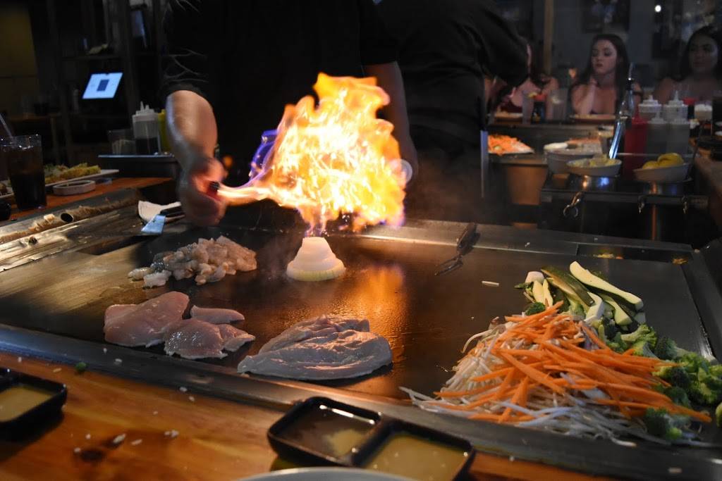 Sakura Teppan Steak & Sushi | restaurant | 6534 E Tanque Verde Rd, Tucson, AZ 85715, USA | 5202987777 OR +1 520-298-7777