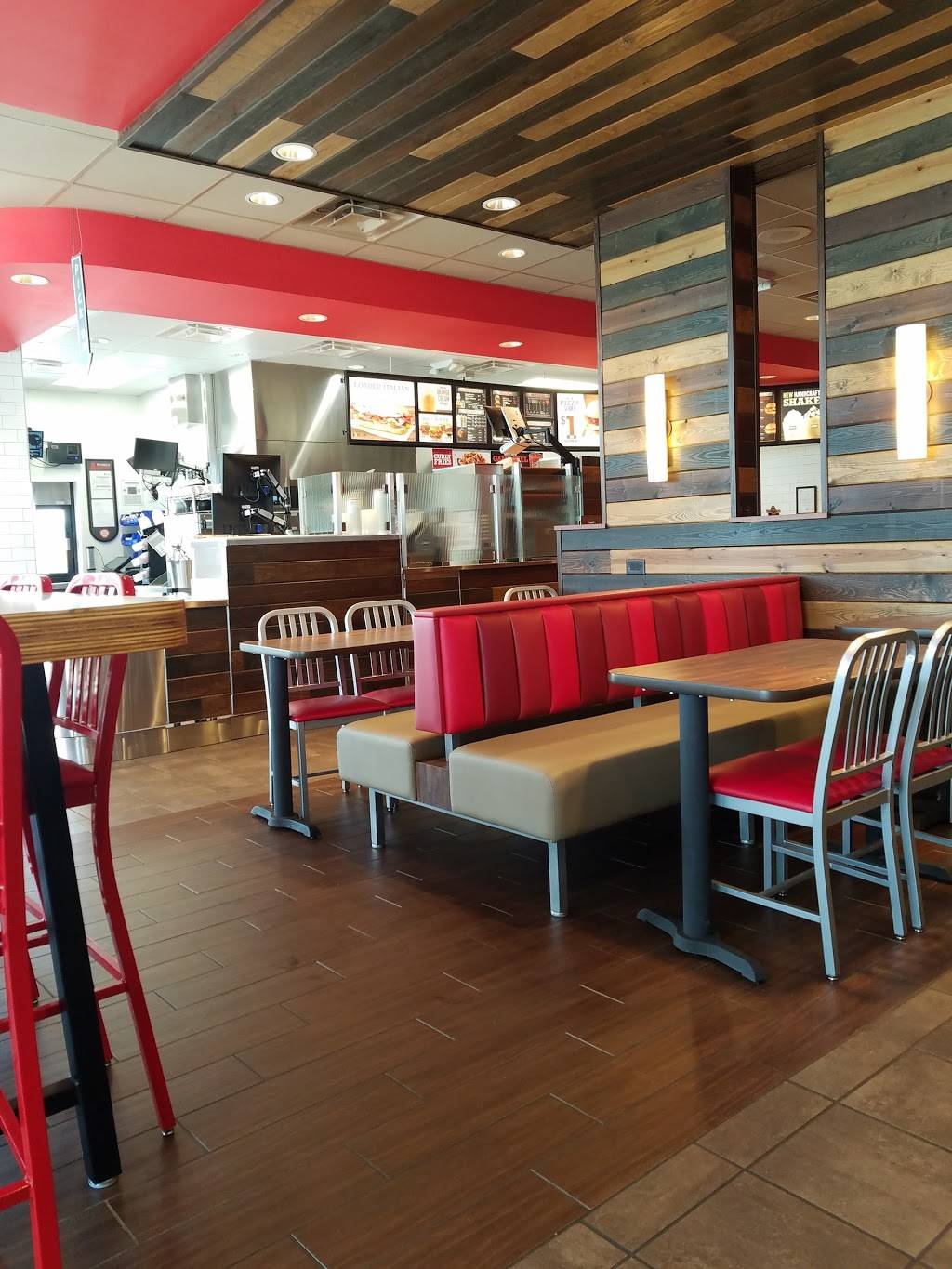 Arbys | restaurant | 1901 Almaville Rd, Smyrna, TN 37167, USA | 6152200587 OR +1 615-220-0587