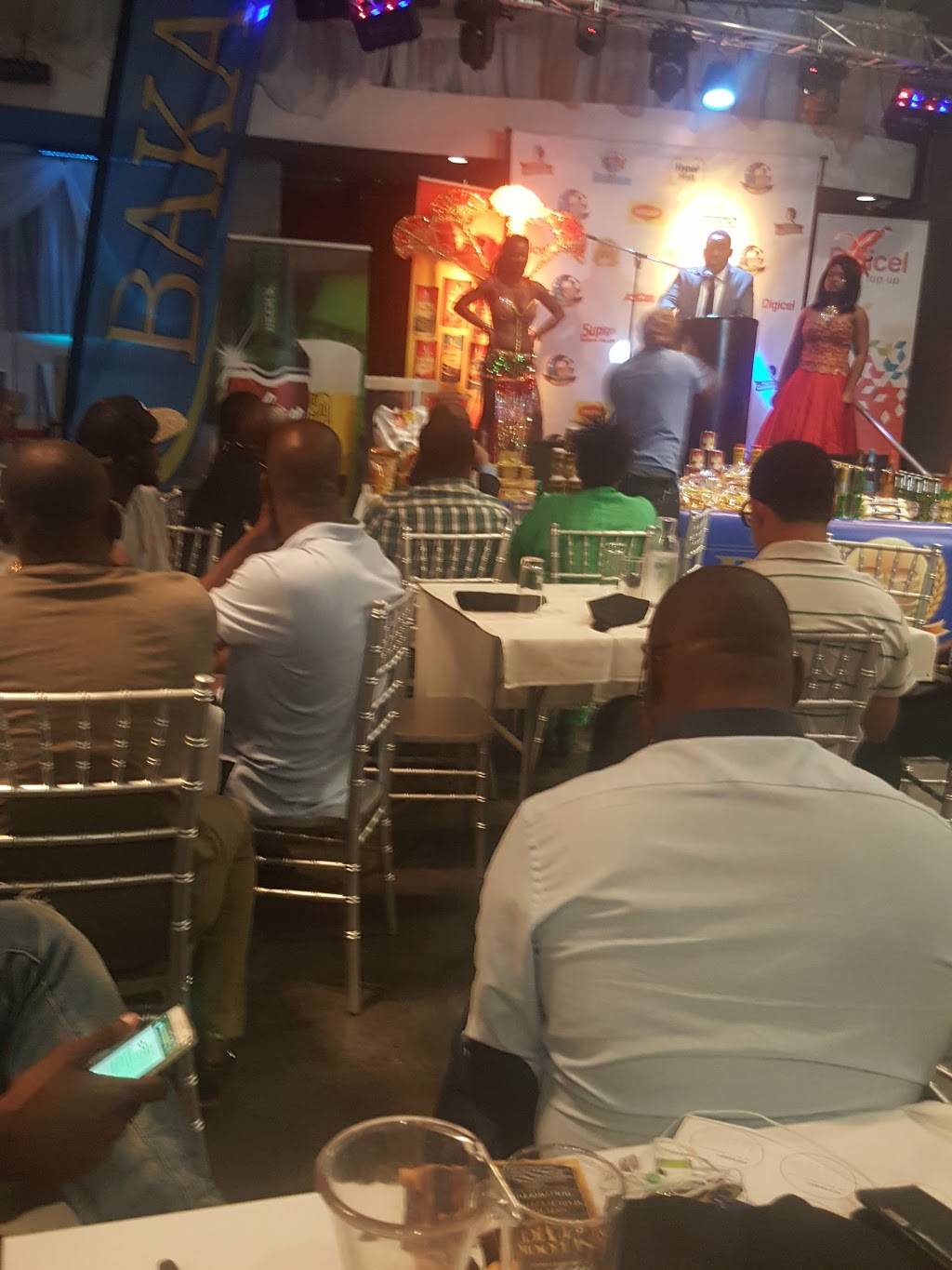 Mocha Cafe and Lounge | night club | 738 NE 125th St, North Miami, FL 33161, USA | 3058992699 OR +1 305-899-2699