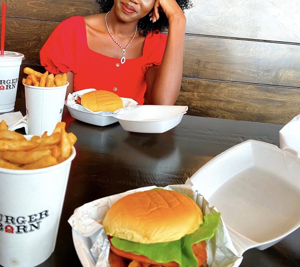 Burger Barn Grill | restaurant | 480 Durbin Pavilion Dr, St Johns, FL 32259, USA | 9042095993 OR +1 904-209-5993