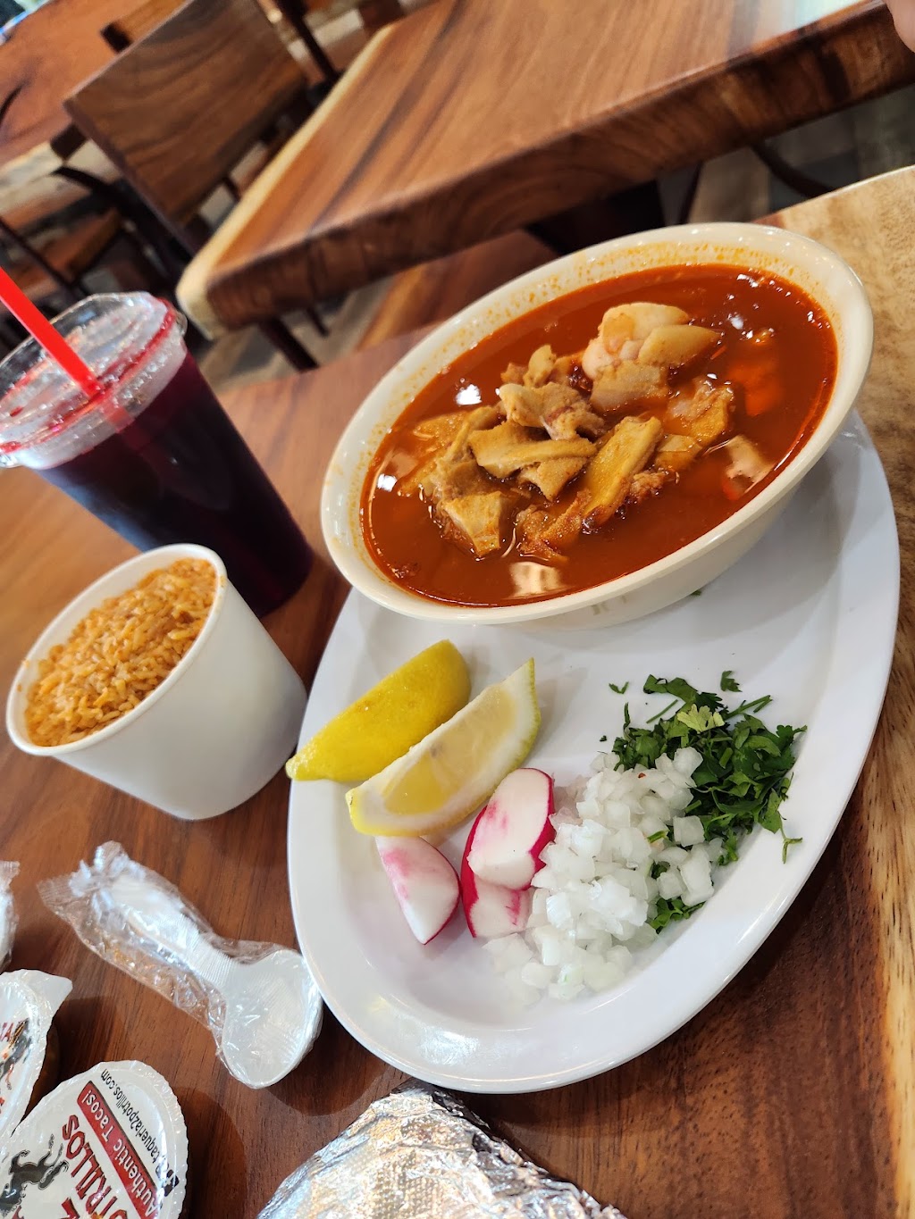 Taquería 2 Potrillos | restaurant | 1255 W Foothill Blvd, Rialto, CA 92376, USA | 9099612270 OR +1 909-961-2270