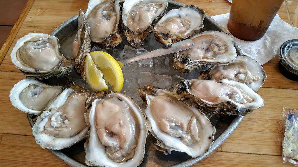 The Island Grille & Raw Bar | restaurant | 210 Madonna Blvd, Tierra Verde, FL 33715, USA | 7277670020 OR +1 727-767-0020