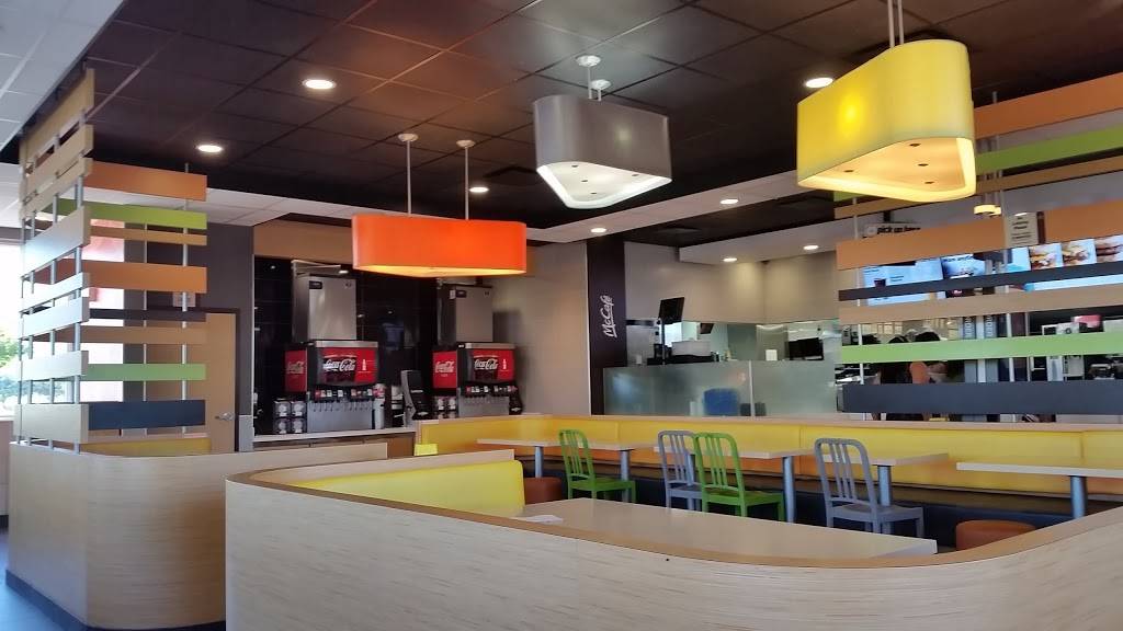 McDonalds | cafe | 23351 SW 112th Ave, Homestead, FL 33032, USA | 3052587837 OR +1 305-258-7837