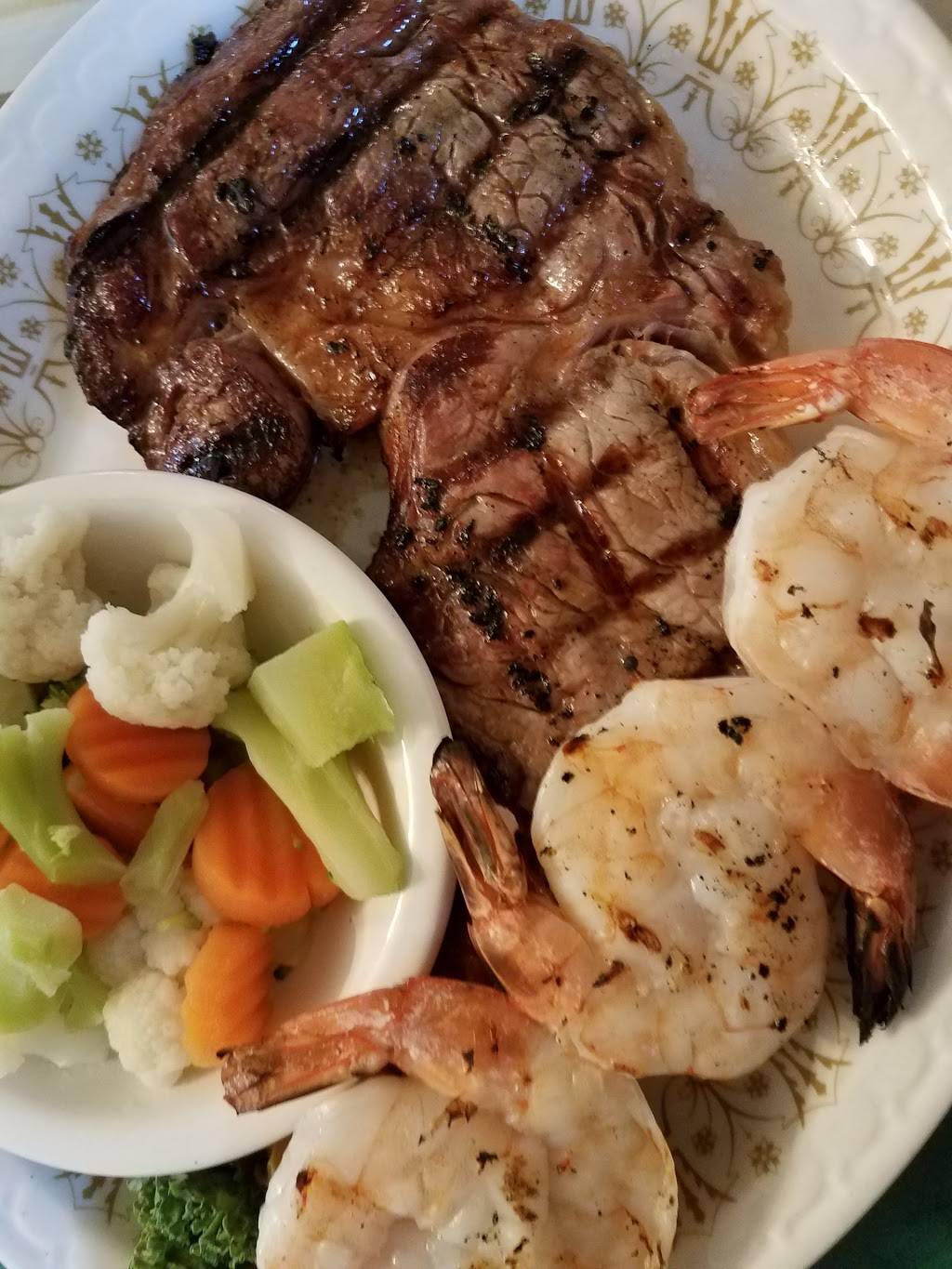 Rays Pub & Grub | restaurant | 8353 County Rd 9, Cape Vincent, NY 13618, USA | 3155014167 OR +1 315-501-4167