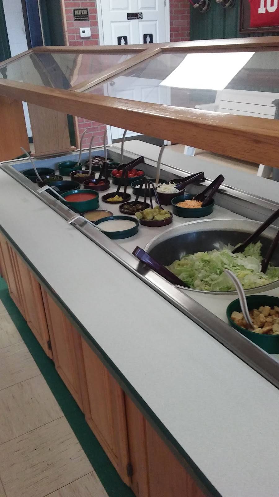 Brick Oven Pizza | restaurant | 21 N Kringle Pl, Santa Claus, IN 47579, USA | 8129372311 OR +1 812-937-2311