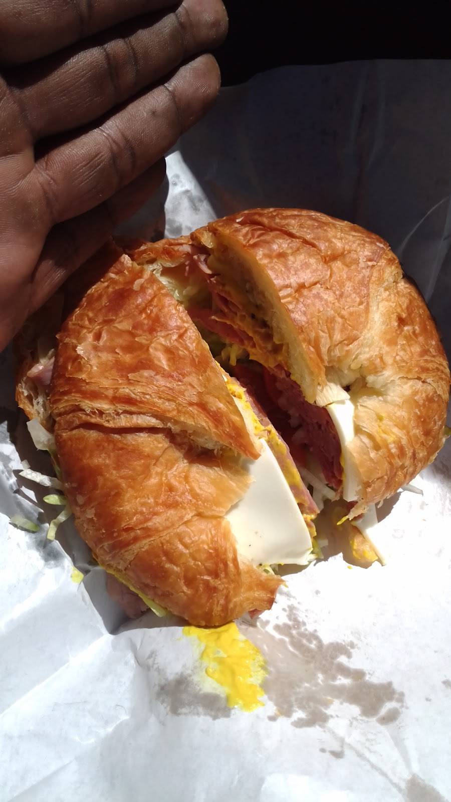 The Submarine Pier | restaurant | 2759 W 51st St, Chicago, IL 60632, USA | 7737376634 OR +1 773-737-6634